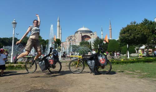 360° bringa: Nászút a Világ körül - Budapesttől Isztambulig