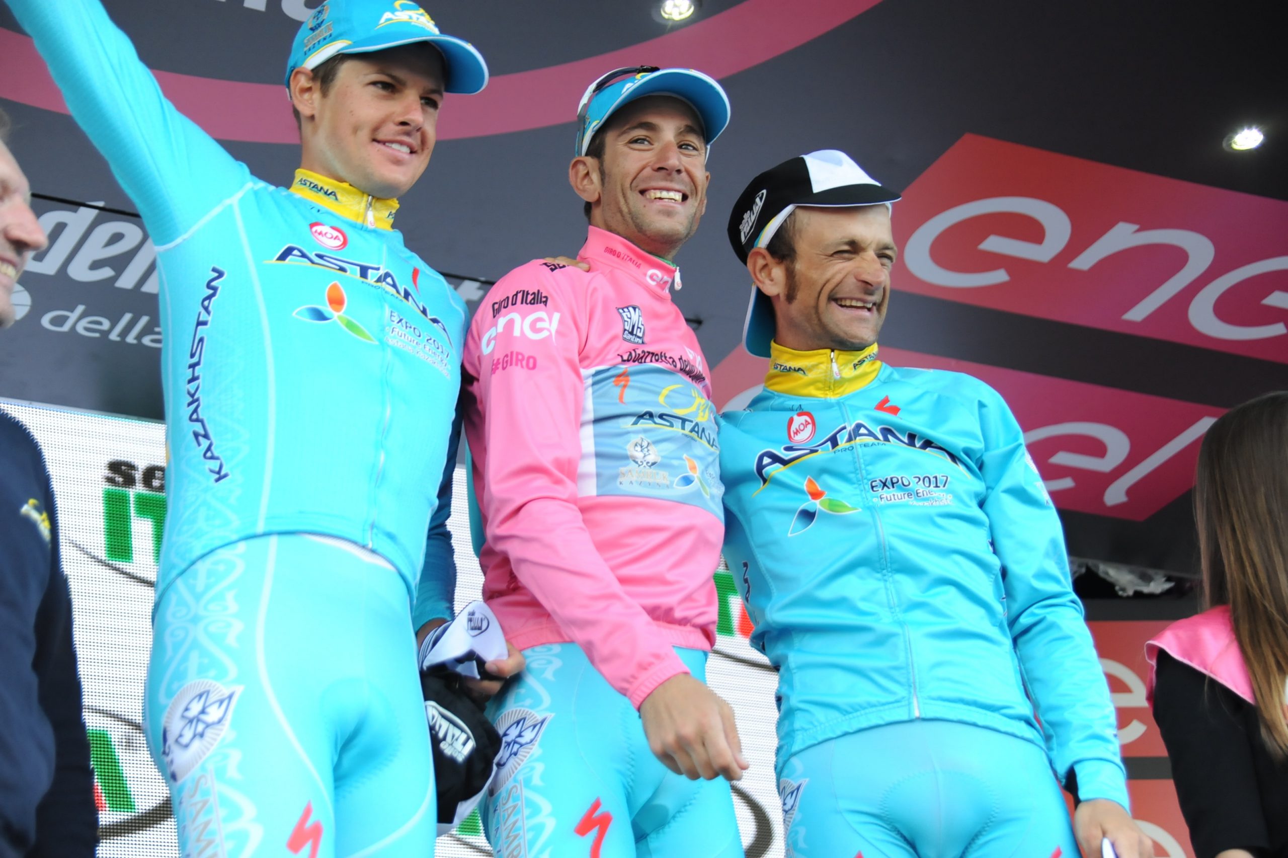 Egyedül nem megy - Vincenzo Nibali Jakob Fuglsang és Michele Scarponi társaságában