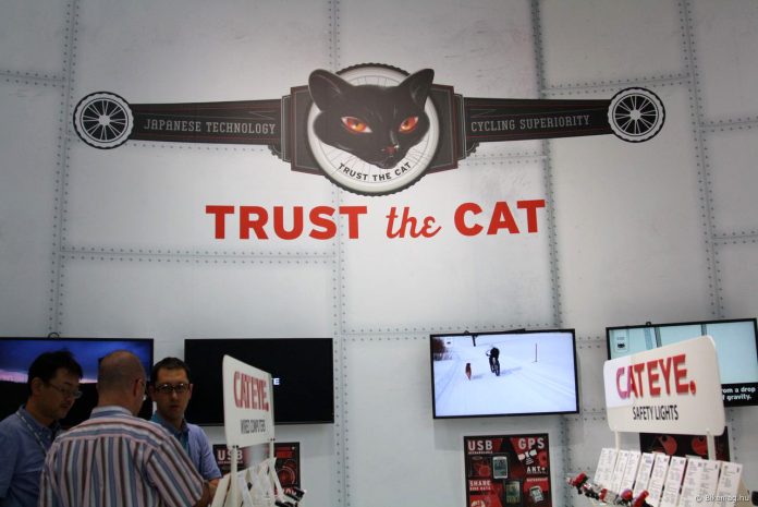 Cateye_stand_2014_eurobike_02