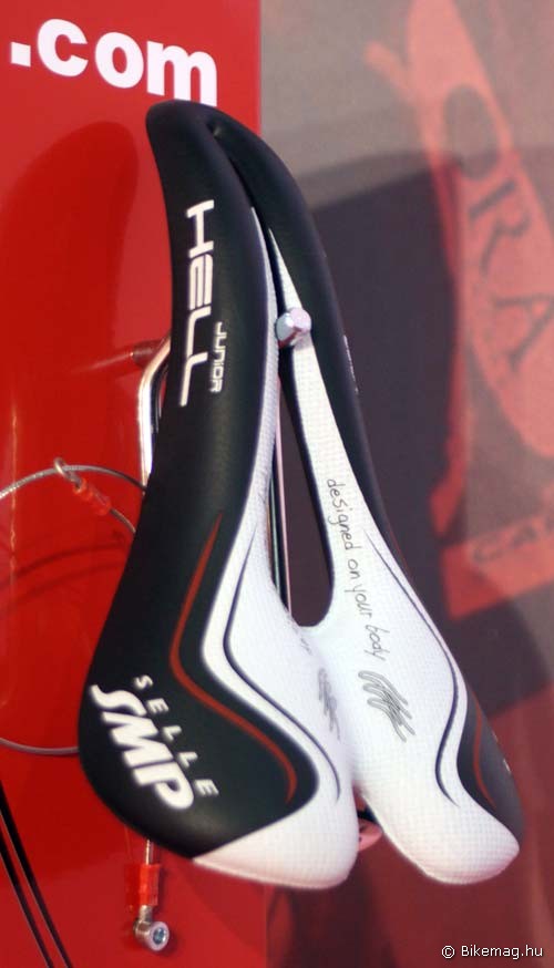 Eurobike 2011: Selle SMP Hell Junior