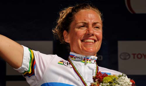 Egy igazi NŐ: Gunn-Rita Dahle Flesjå