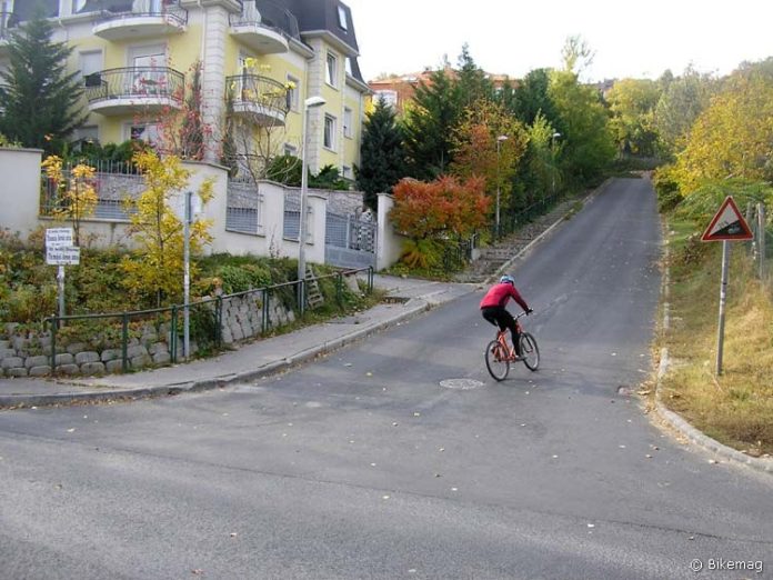 Single Speed Sarok: Meredek utcák tesztje