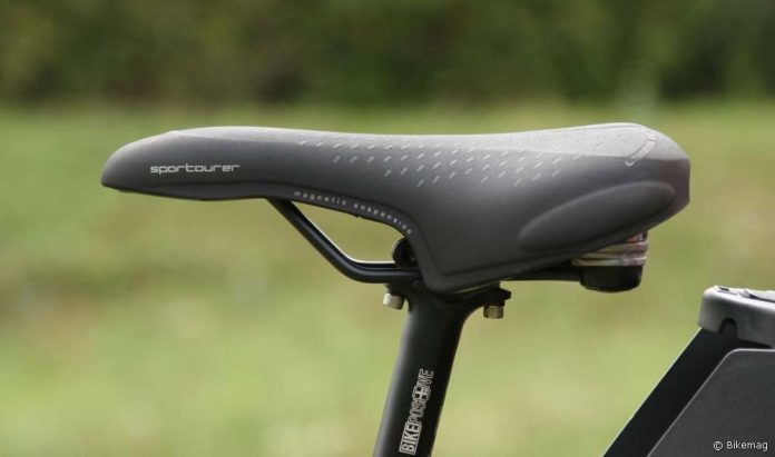 Sportourer_Magnetika_Gel_03 Selle Sportourer Magnetika Gel férfi kerékpárnyereg