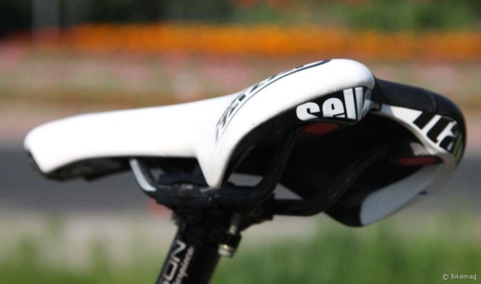 Selle Italia Turbomatic Gel Flow Team Edition nyereg