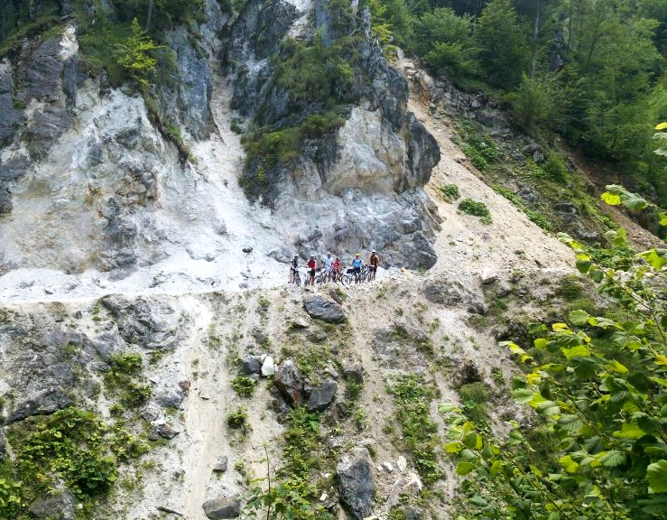 hataron_tura_A bringásokat kell nézni