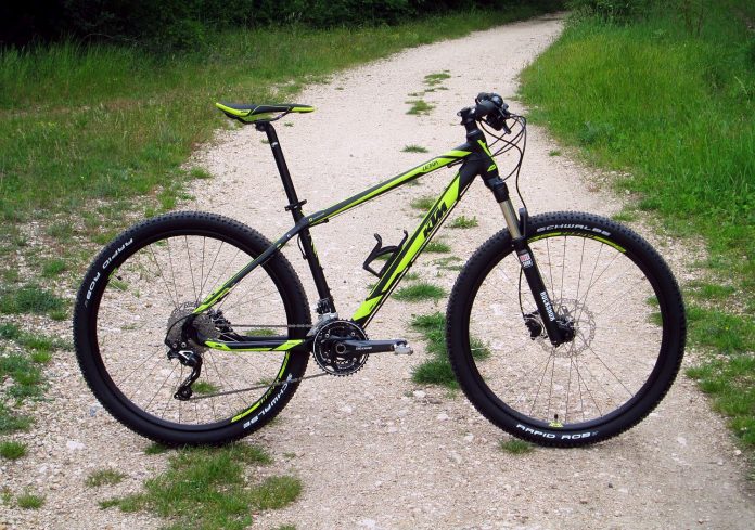 ktm_ultraflite_2014_001
