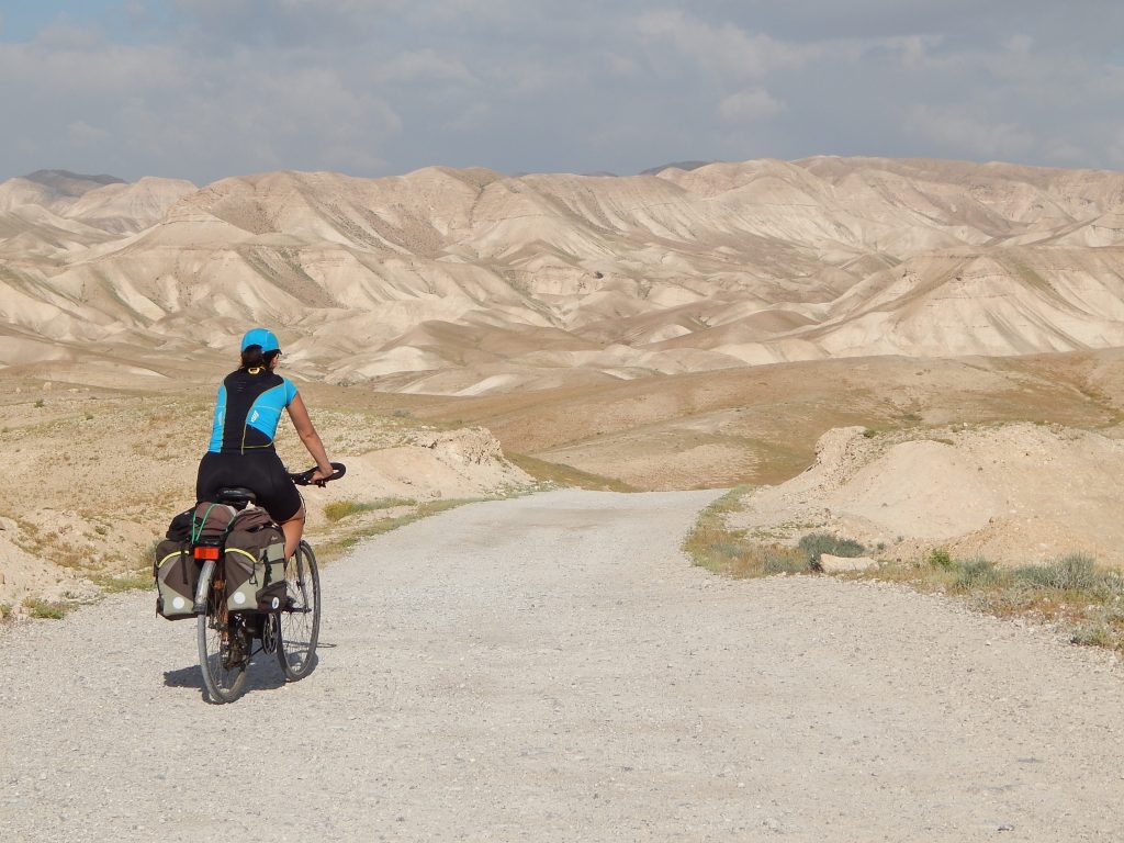 Izraelben, a végletek országában bringáztunk