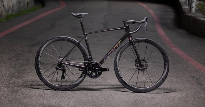 Giant TCR Advanced SL 2024
